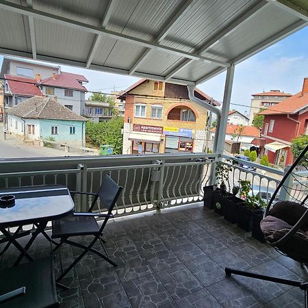 Apartmani Royal Residence Golubăţ Exterior foto
