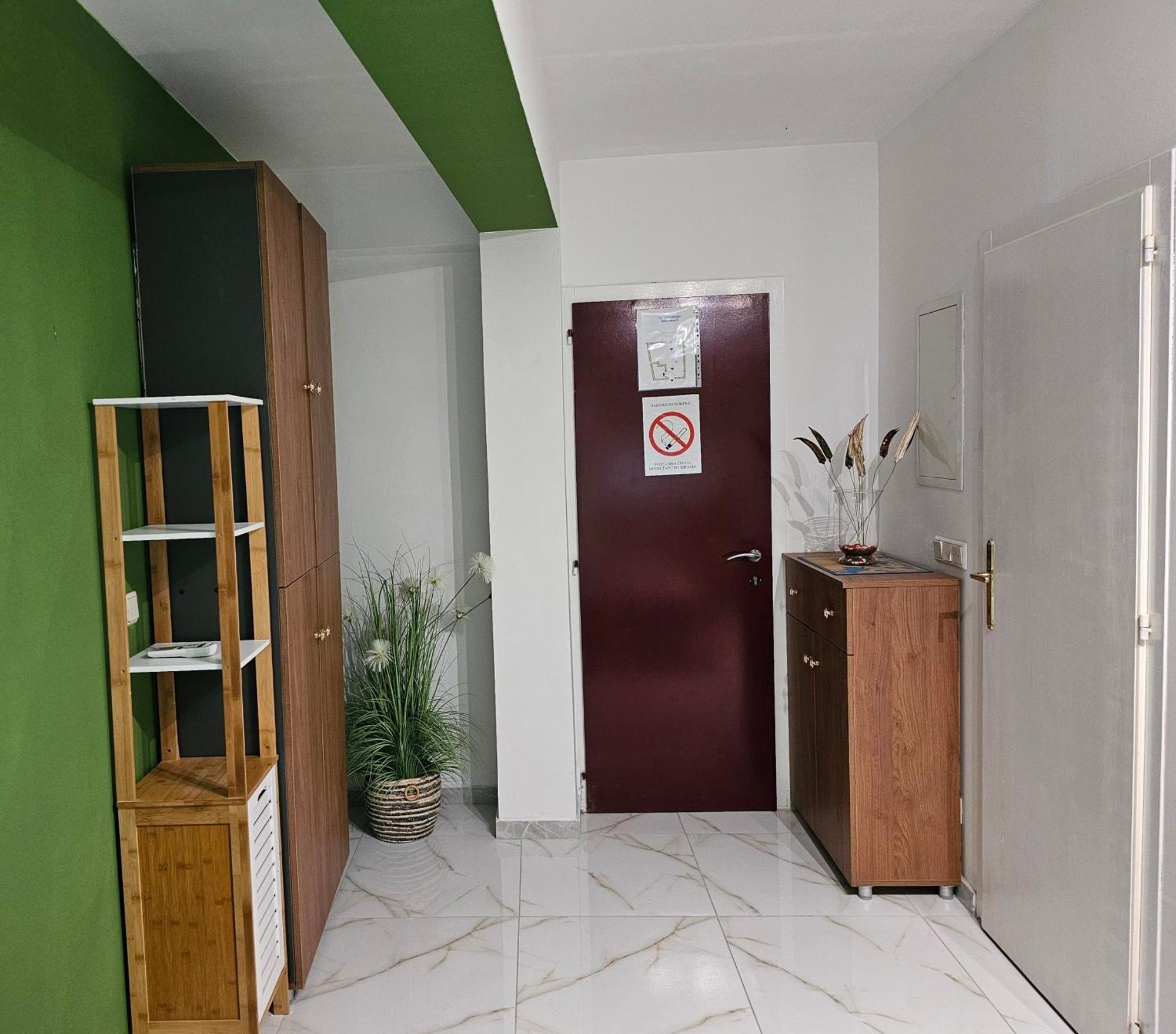 Apartmani Royal Residence Golubăţ Exterior foto