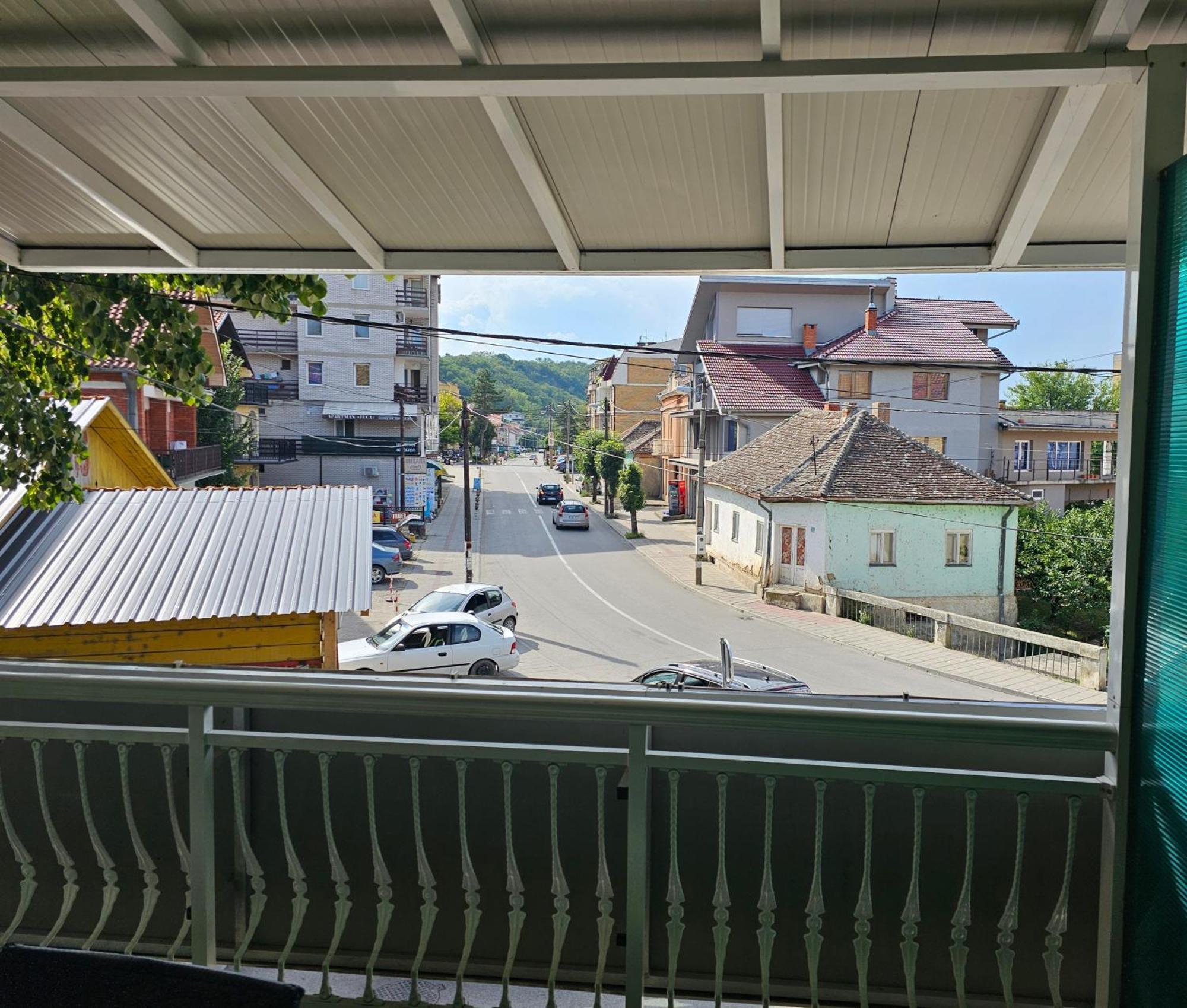 Apartmani Royal Residence Golubăţ Exterior foto